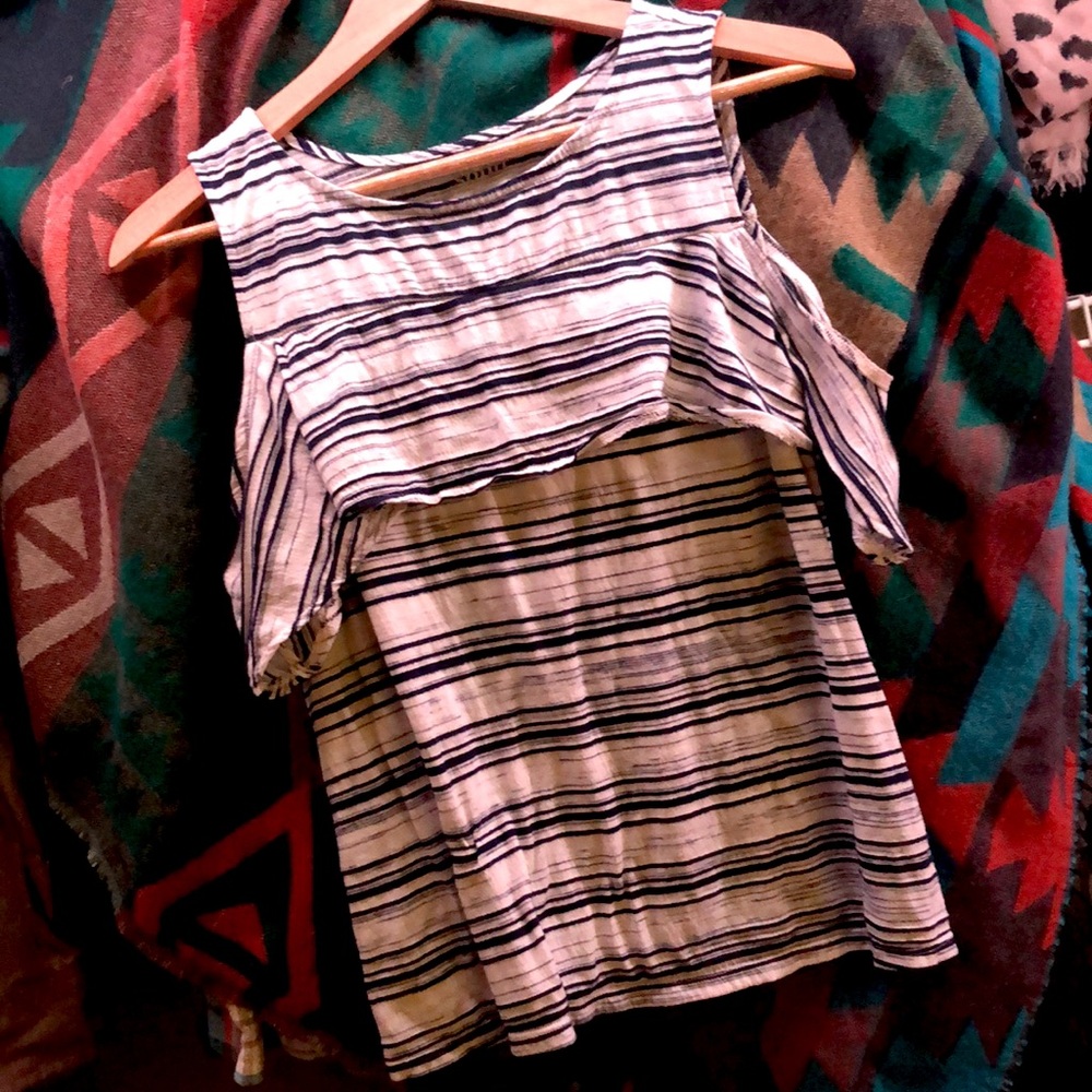 New York & Company semi off-shoulder tank